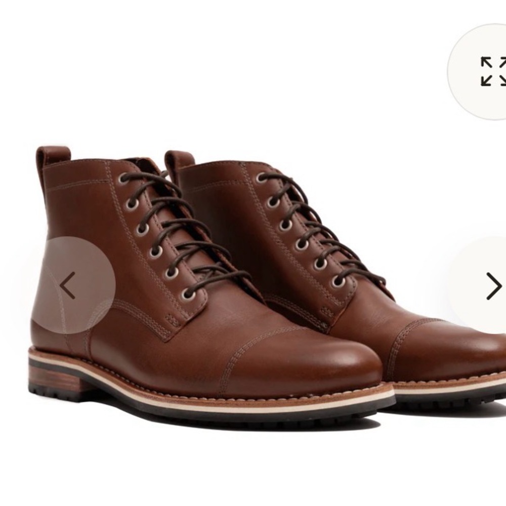 Men's Brown Leather Chukka Boots - Classic Lace-Up